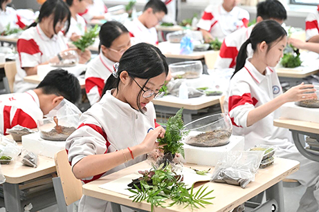 学校多元活动培育学生感恩品格.jpg