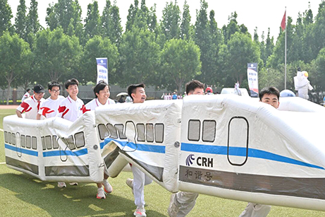趣味运动会“健康第一”践于行.jpg