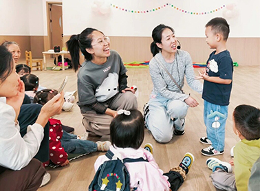 红色主题亲子早教厚植爱国情怀.jpg 红色主题亲子早教厚植爱国情怀.jpg