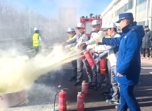 专项消防培训筑牢冬季“防火墙”.jpg 专项消防培训筑牢冬季“防火墙”.jpg