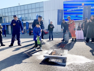 经开区2024年119消防宣传月活动启动2.jpg 经开区2024年119消防宣传月活动启动2.jpg