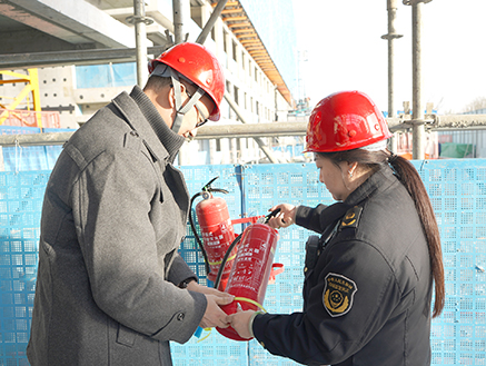 “服务式”执法助企提升本质安全水平.jpg “服务式”执法助企提升本质安全水平.jpg