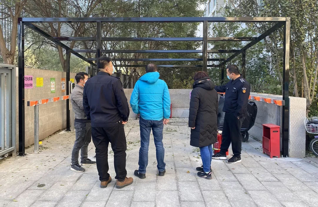 我为群众办实事.webp (1).jpg