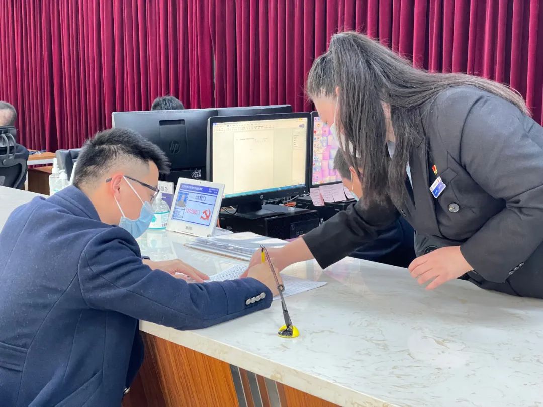 社保部分业务开启“就近办模式”!101项业务涵盖19大事项类型.jpg 社保部分业务开启“就近办模式”!101项业务涵盖19大事项类型.jpg