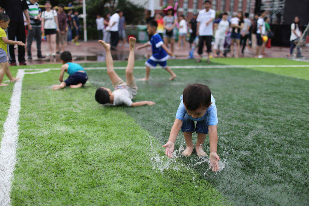 雨中戏水-2.jpg