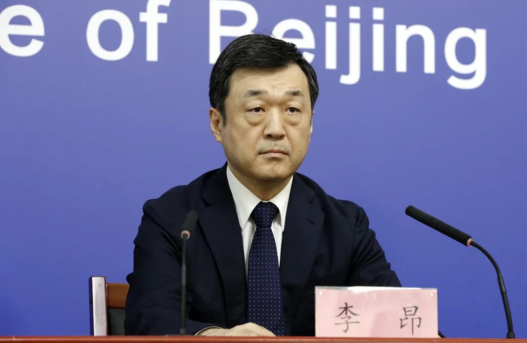 建议进返京人员抵京后尽快进行抗原自测.jpg 建议进返京人员抵京后尽快进行抗原自测.jpg