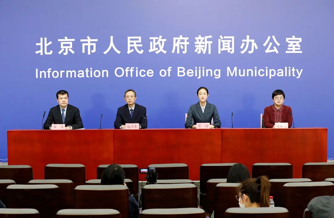 全面排查锁定病例所涉风险点位和风险人员,确保不漏一人.jpg 全面排查锁定病例所涉风险点位和风险人员,确保不漏一人.jpg