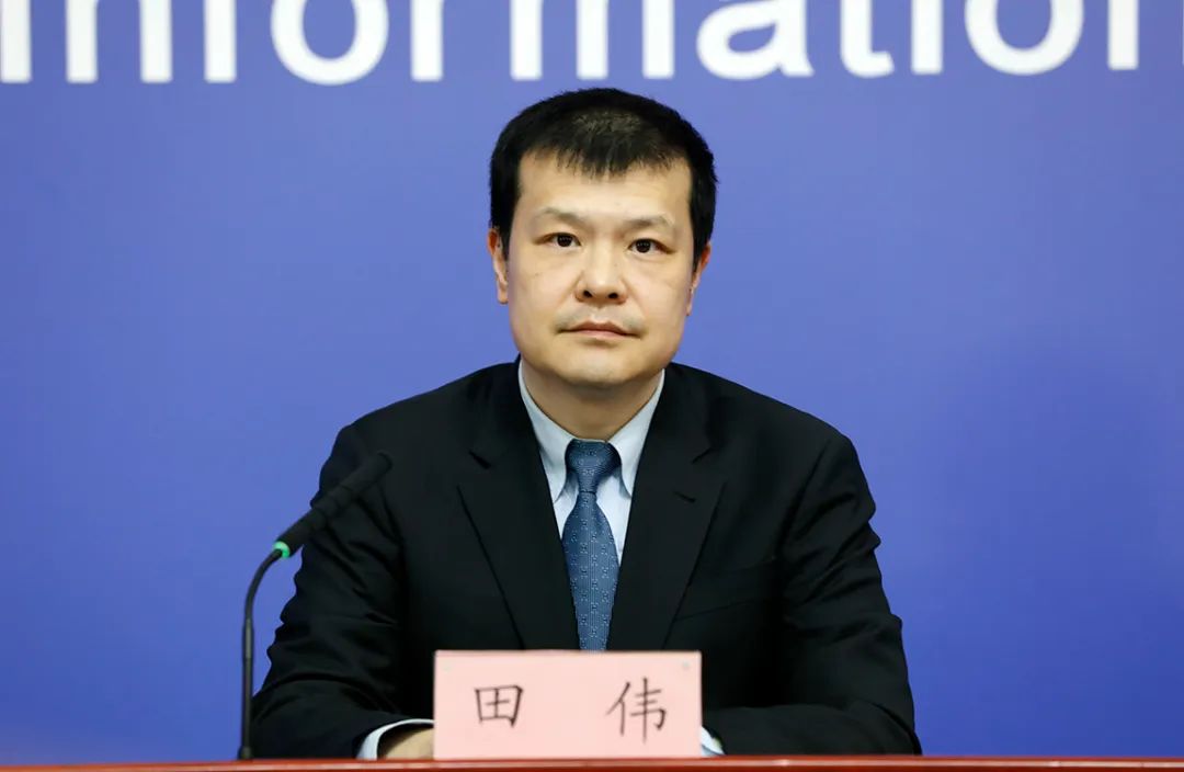 全面排查锁定病例所涉风险点位和风险人员,确保不漏一人2.jpg 全面排查锁定病例所涉风险点位和风险人员,确保不漏一人2.jpg