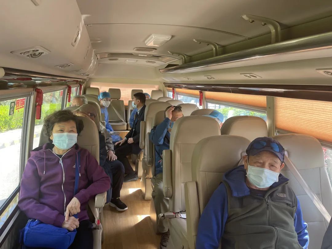 心放得妥妥的!北京经开区提供老年人一对一接种服务5.jpg 心放得妥妥的!北京经开区提供老年人一对一接种服务5.jpg