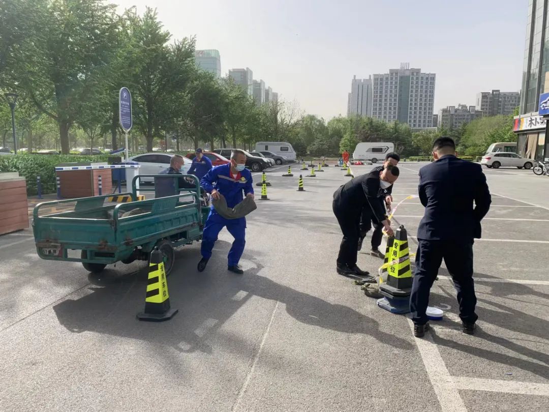 高效有序!北京经开区核酸检测点自创多个“黑科技”4.jpg 高效有序!北京经开区核酸检测点自创多个“黑科技”4.jpg