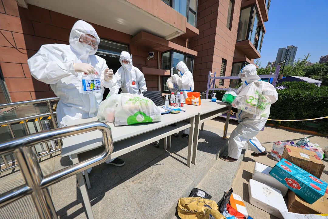 24小时贴心守护!探访北京经开区科创家园封控区3.jpg 24小时贴心守护!探访北京经开区科创家园封控区3.jpg