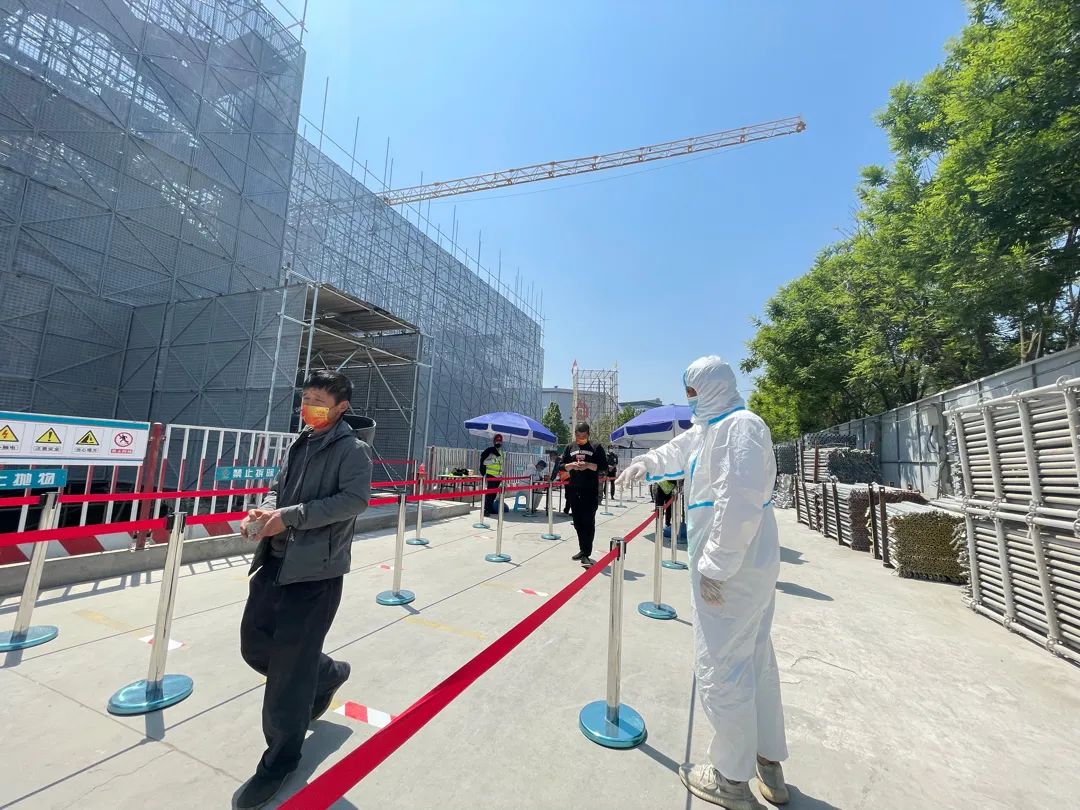 一个都不能少!北京经开区核酸检测现场直击7.jpg