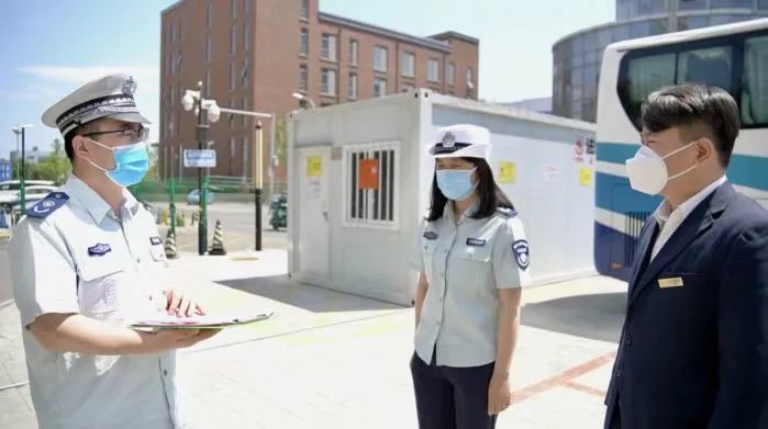 特别的节日,有一群特别的人我们想让您知道2.jpg 特别的节日,有一群特别的人我们想让您知道2.jpg