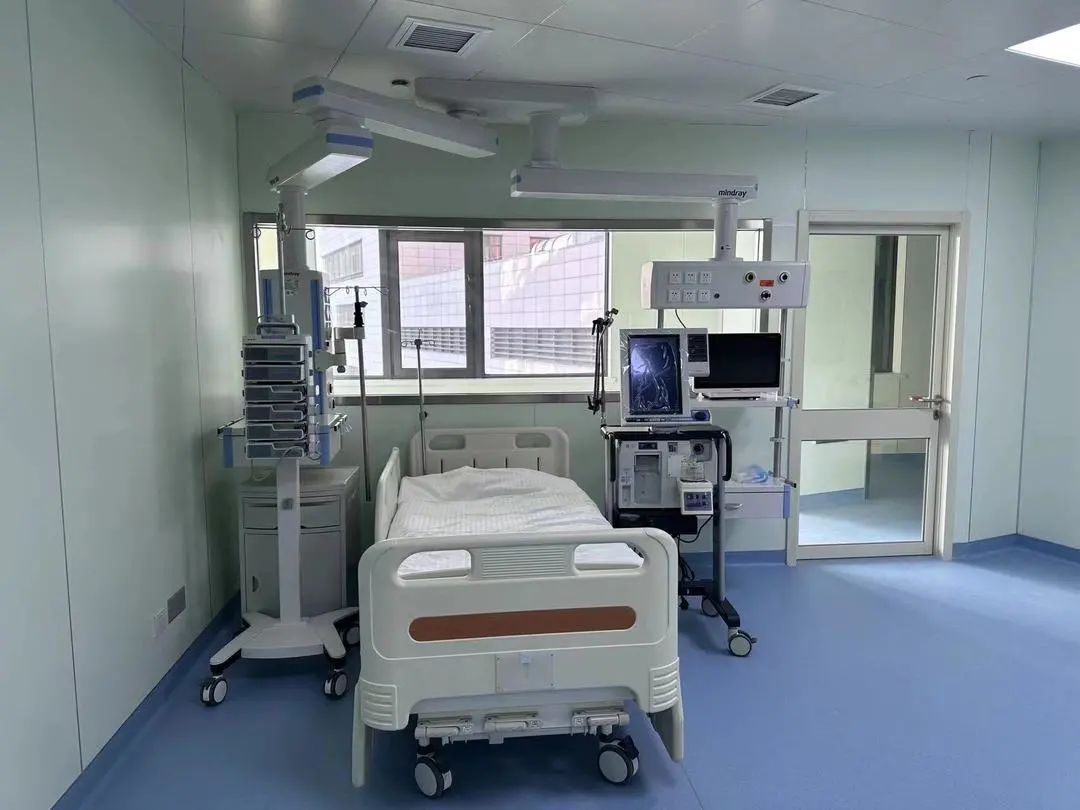 经开区这所医院保障新冠重症患者及时救治!专门为老人开通绿色通道3.jpg 经开区这所医院保障新冠重症患者及时救治!专门为老人开通绿色通道3.jpg