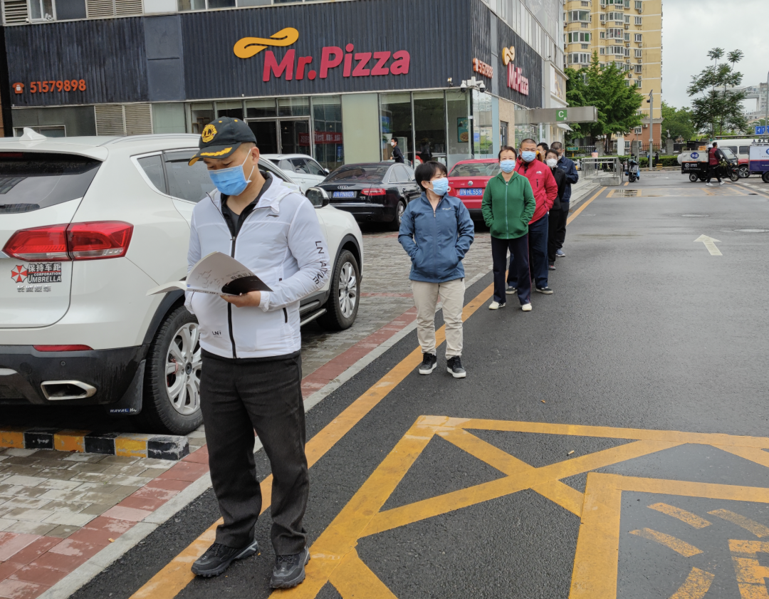 一束花,一本书,一张卡片,一场爱与暖的双向奔赴 3.png 一束花,一本书,一张卡片,一场爱与暖的双向奔赴 3.png