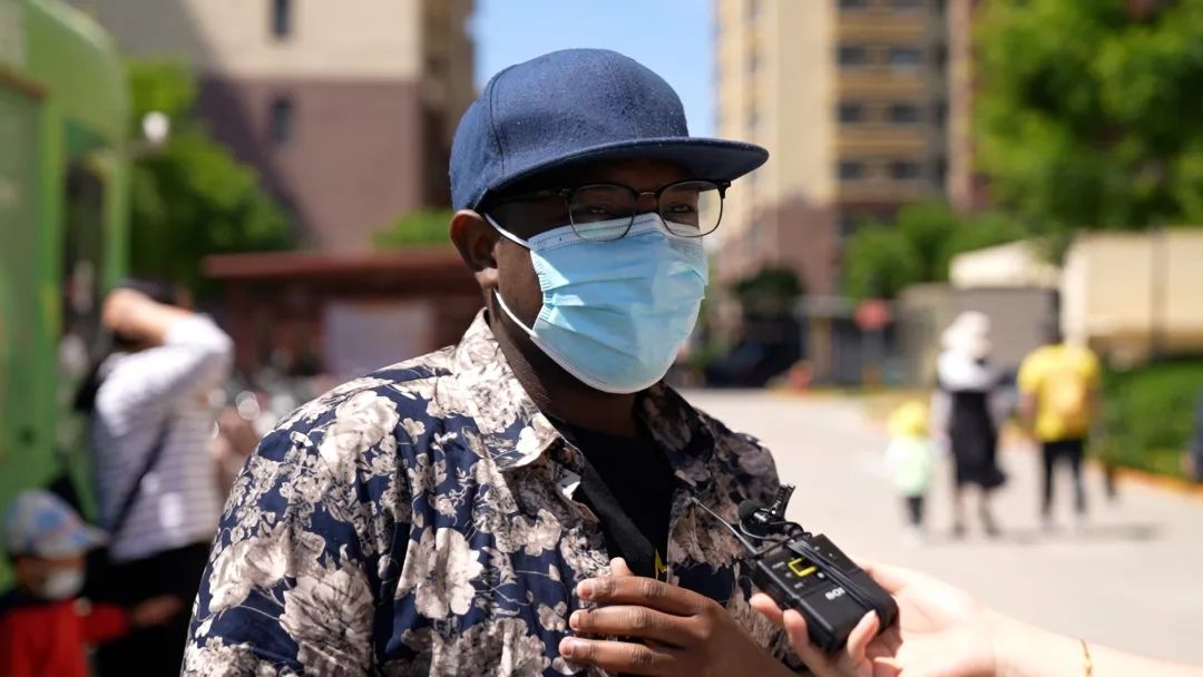 经开区科创家园二期解封首日:守住来之不易的成果8.jpg 经开区科创家园二期解封首日:守住来之不易的成果8.jpg