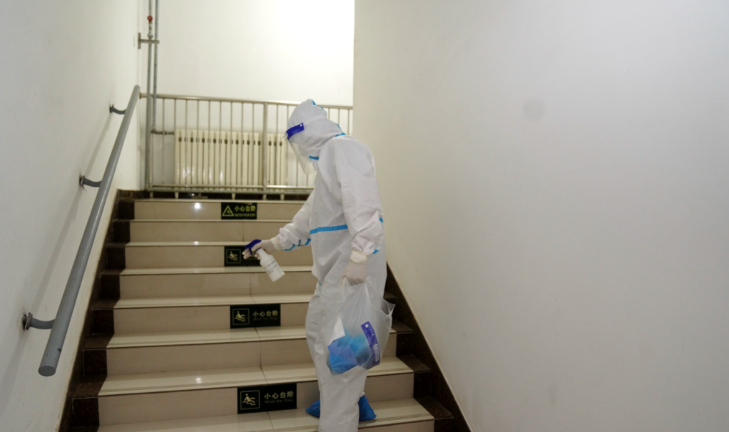 看！这场校园“情景式”演练很到位！ 3.png