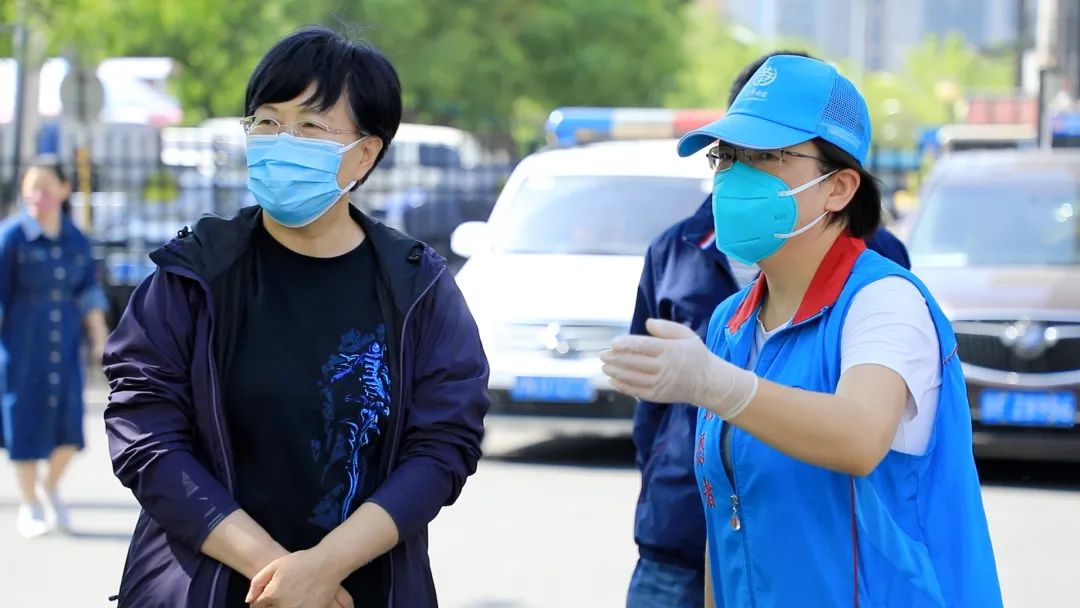 杨秀玲“四不两直”检查疫情防控,强调要将“快严准实”坚持到底,一鼓作气打赢这场硬仗2.jpg 杨秀玲“四不两直”检查疫情防控,强调要将“快严准实”坚持到底,一鼓作气打赢这场硬仗2.jpg