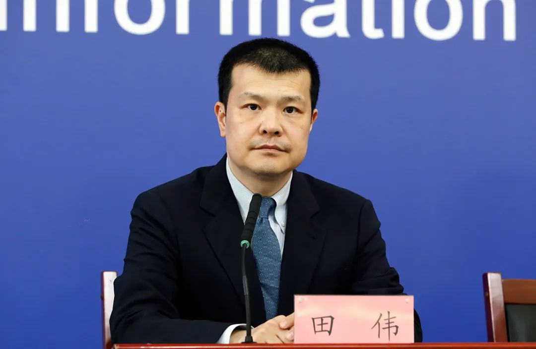 最新政策发布!这四类人员严控出京!节后中小学幼儿园推迟返校.jpg 最新政策发布!这四类人员严控出京!节后中小学幼儿园推迟返校.jpg