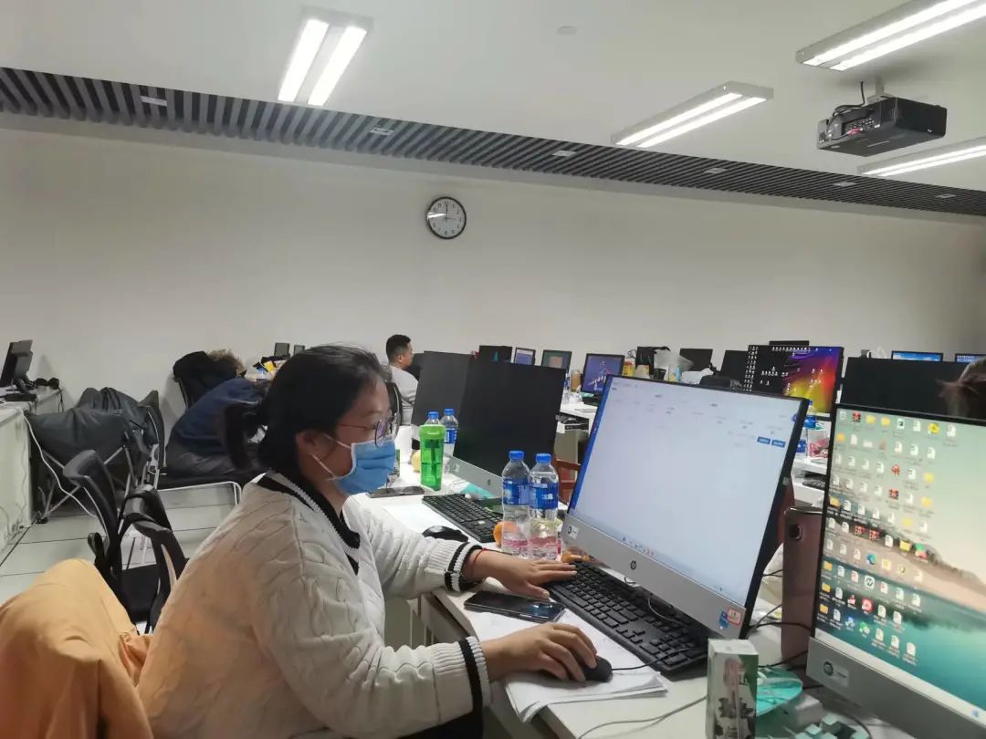 90后的抗“疫”故事.jpg 90后的抗“疫”故事.jpg