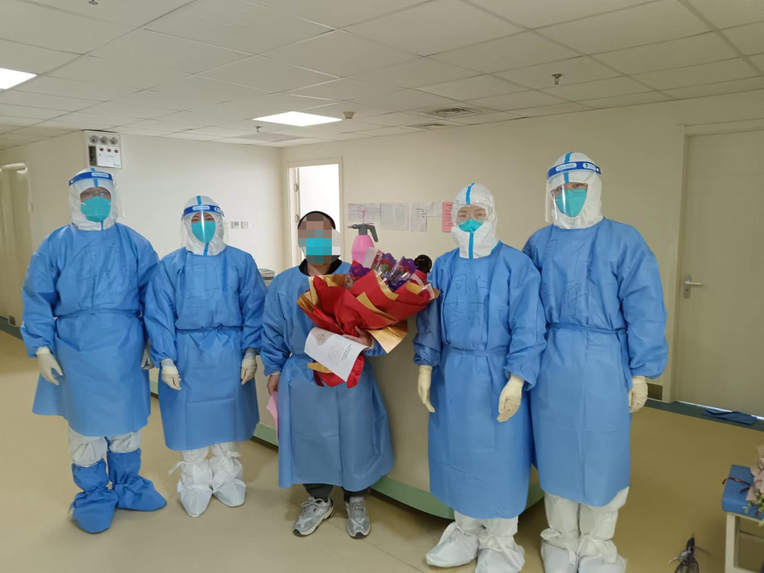 康复回家!北京经开区方舱医院10天“出舱”117人2.png 康复回家!北京经开区方舱医院10天“出舱”117人2.png