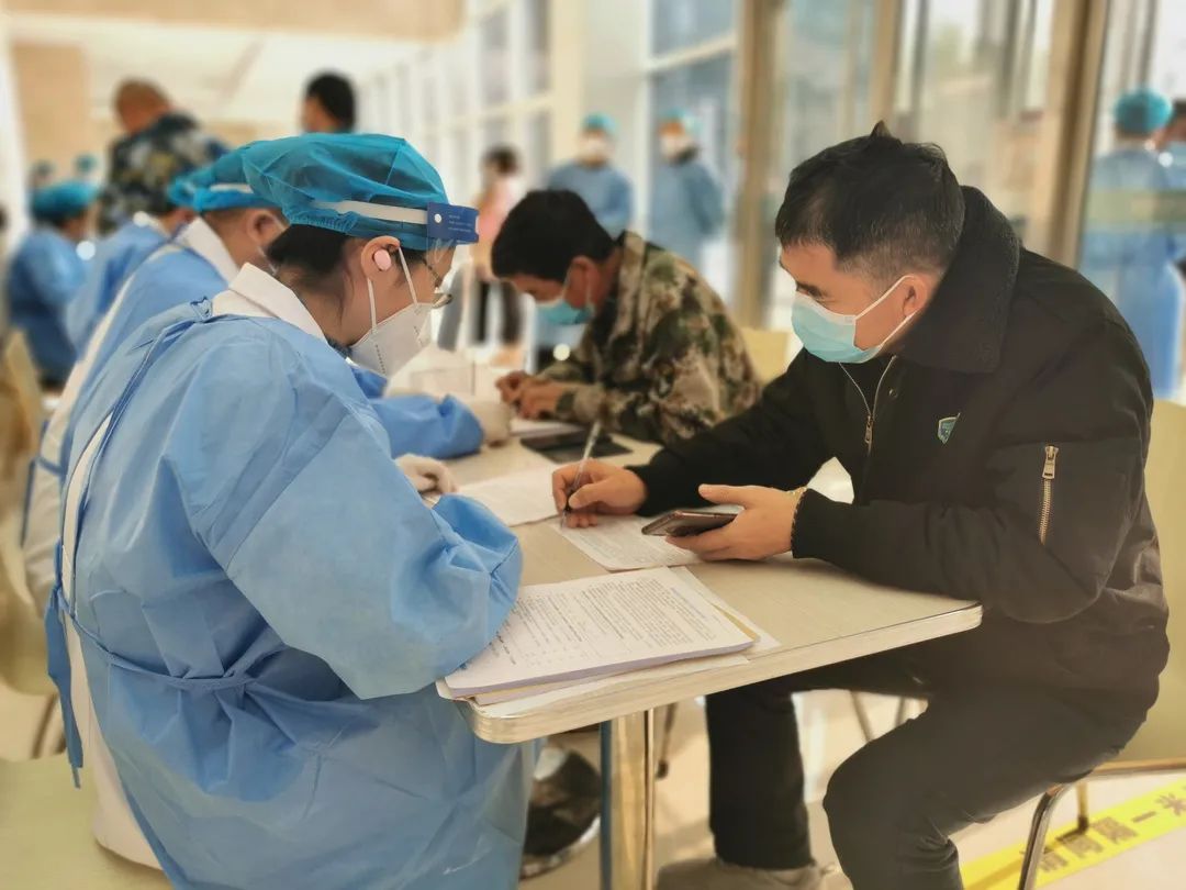 新冠疫苗序贯加强免疫接种五问.jpg 新冠疫苗序贯加强免疫接种五问.jpg