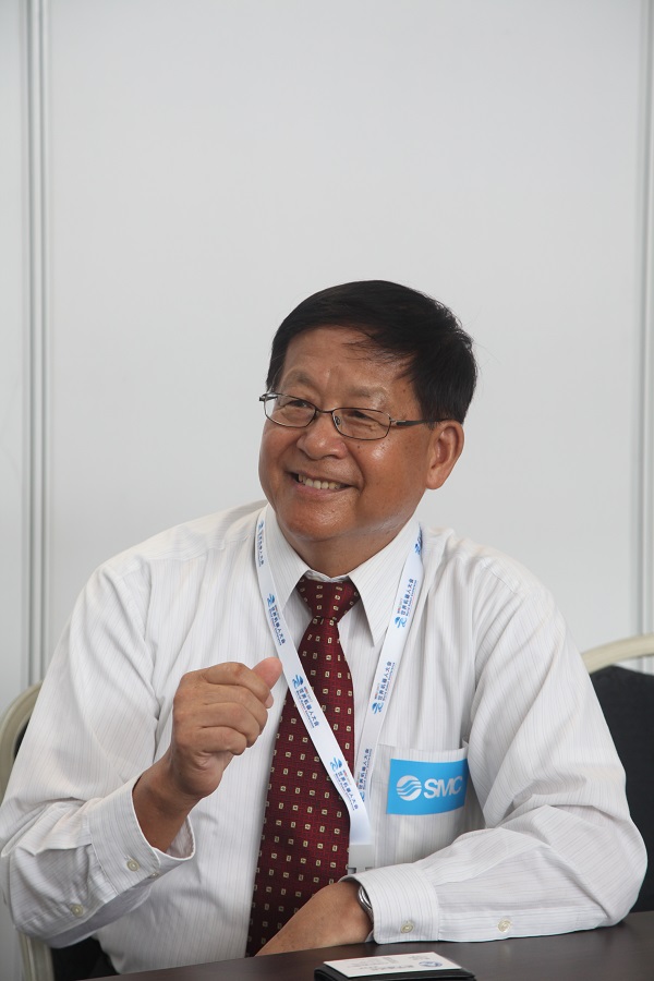 赵彤1 - 副本.jpg