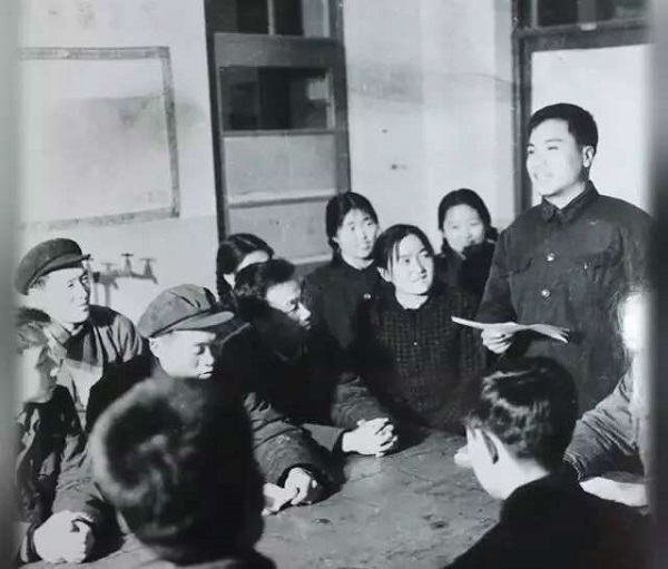 白先宏年轻 - 副本.jpg