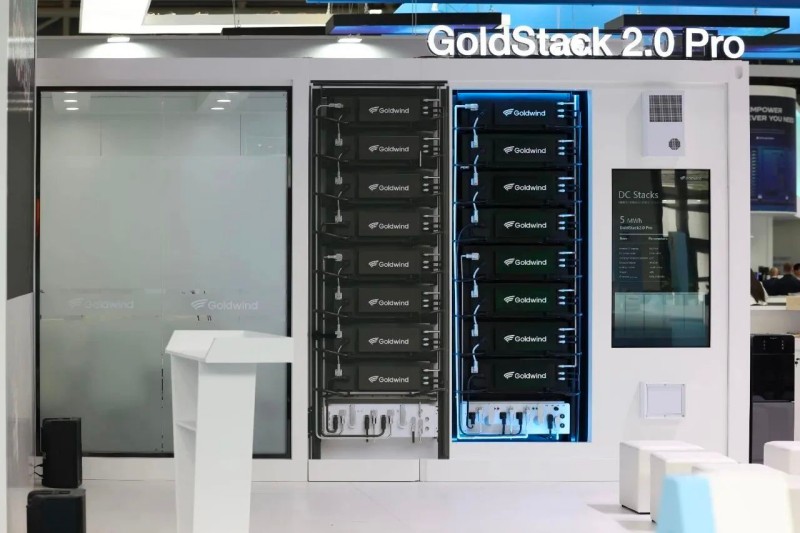 北京亦庄企业亮相2025欧洲智慧能源展 (2).jpg