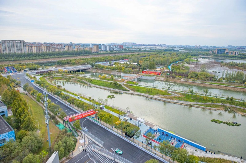 2025GT世界挑战赛北京亦庄站解锁文商旅体融合新范式! (8).jpg