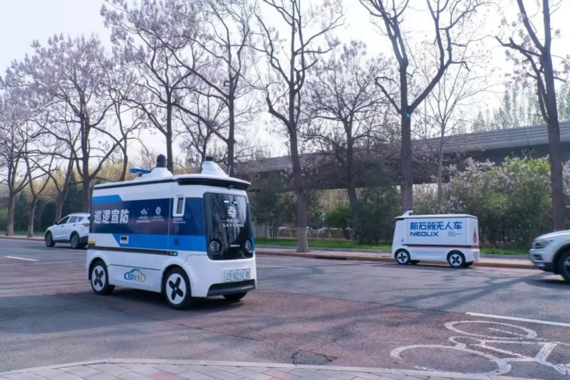 部署周期平均缩短70%!北京经开区企业发布开放平台破解无人车行业痛点3.jpg 部署周期平均缩短70%!北京经开区企业发布开放平台破解无人车行业痛点3.jpg
